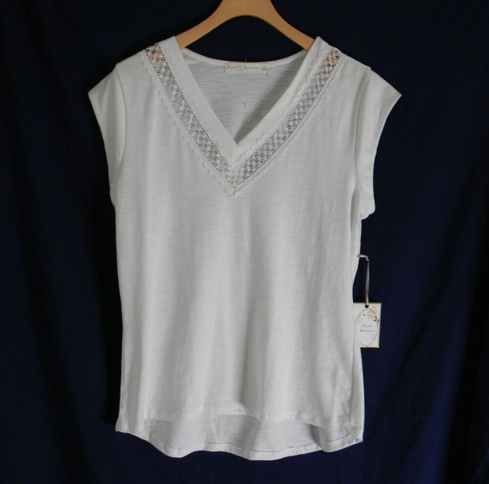 Fair Haven White V-neck with Lace Cap Sleeves Layer or Wear Alone Size M NWT